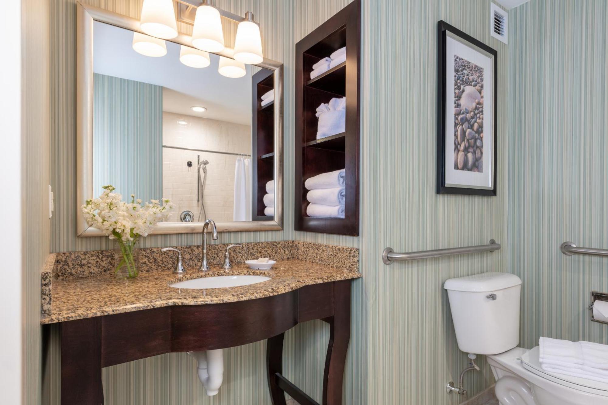 Atlantic Oceanside Hotel & Conference Center Bar Harbor Bagian luar foto